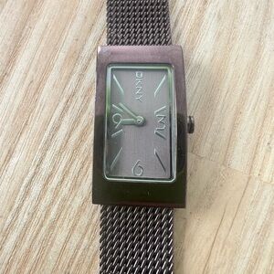 DKNY ladies rectangular metallic brown dress watch NEW BATTERY